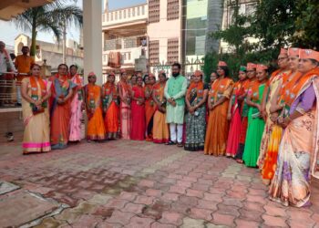 शहादा येथे राष्ट्रवादी महिला पदाधिकाऱ्यांचा व महिला कार्यकर्त्यांचा भाजपात प्रवेश