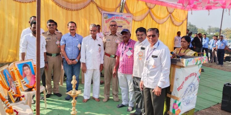 म्हसावद येथे क्रीडा महोत्सव उत्साहात साजरा