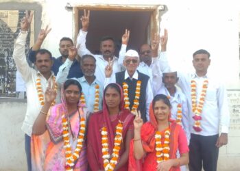 तीसी ग्रामपंचायतीच्या उपसरपंचपदी रतन भील यांची बिनविरोध निवड 