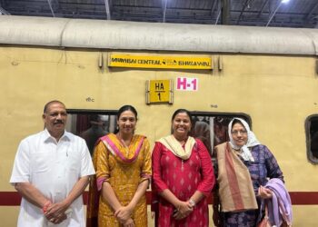 भुसावळ-मुंबई नवीन रेल्वेचे खा.डॉ.हिना गावीत यांनी केले उद्घाटन, परीवारासह प्रवास करीत पोहचल्या नंदूरबारला