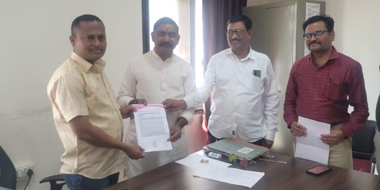 नंदुरबार फर्टिलायझर, पेस्टीसाईडस् सिडस् डिलर्स असोसिएशनतर्फे जिल्हाधिकारी यांना निवेदन 