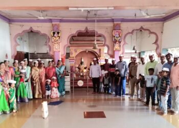 जुनी पेन्शन हक्कासाठी श्री.विठ्ठल माऊलीला साकडे       