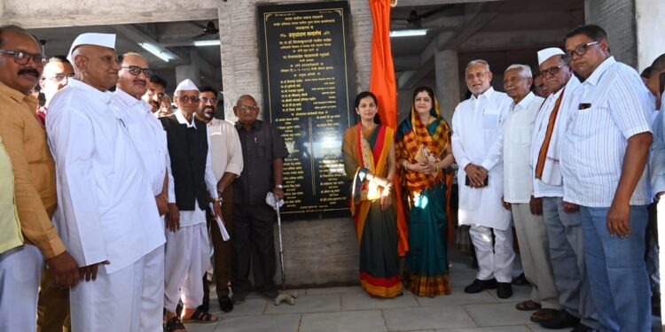 मराठा पाटील समाज मंडळाचे नूतन मंगल कार्यालयाचे म. आ. चंद्रकांत रघुवंशी यांच्या हस्ते उद्घाटन