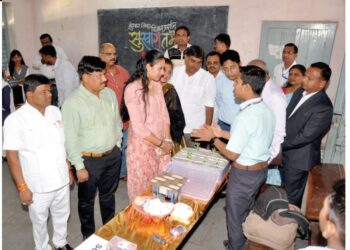 जि.प.अध्यक्षा डॉ. सुप्रिया गावित यांच्या हस्ते जिल्हा विज्ञान प्रदर्शनाचे उद्घाटन, जिल्हाभरातून ४७ उपकरण सहभागी