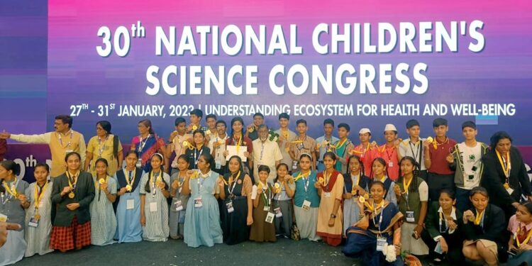 पोदार इंटरनॅशनल स्कूलच्या बाल वैज्ञानिकांची राष्ट्रीय पातळीवर निवड