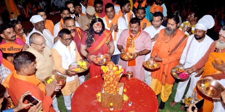 जातिवाद, प्रांतवाद, भाषावाद सोडून हिंदू असल्याची भावना रुजवा : कालीचरण महाराज