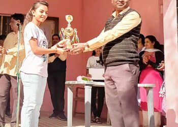 कमला नेहरू कन्या कनिष्ठ महाविद्यालयाचे नगराध्यक्षा करंडक स्पर्धेत यश