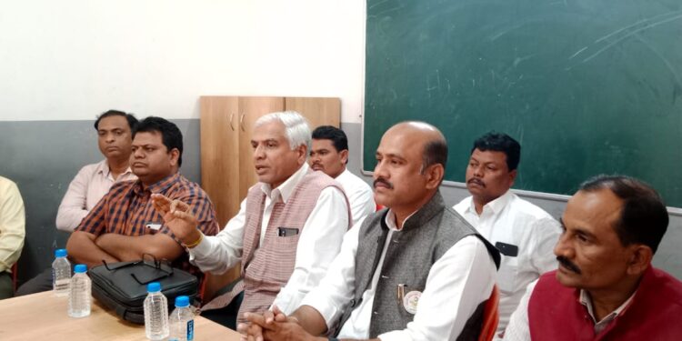 शेतकरी व सैनिकांचे प्रश्न सोडवनिण्यासाठी राष्ट्रवादी माजी सैनिक सेलतर्फे महाप्रबोधन यात्रेचे आयोजन : प्रदेशाध्यक्ष दिपक शिर्के