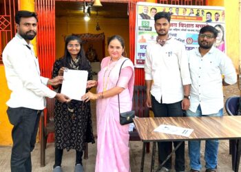 कंजरवाड्यात 100 लाभार्थ्यांना आयुष्यमान  भारतचे कार्ड; 20 बालिकांचे सुकन्या समृध्दी खाते