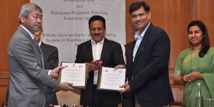 जपानमधील वाकायामा राज्याबरोबरील सामंजस्य करारामुळे कुस्तीपटूंच्या तांत्रिक कौशल्यात भर – क्रीडा मंत्री गिरीश महाजन