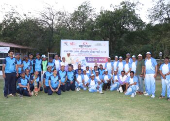 महावितरण अधिकाऱ्यांमध्ये रंगला प्रदर्शनीय क्रिकेट सामना