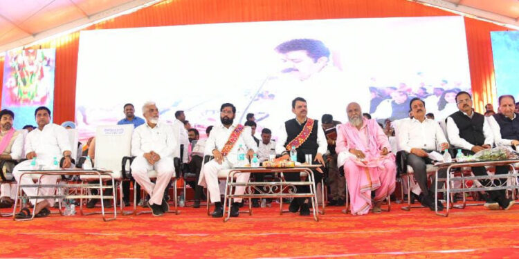 बंजारा समाजाच्या विकासासाठी ‘वनार्टी’ व नंगारा बोर्ड स्थापणार