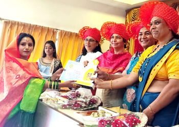 धनश्री आजगे यांचा मॉं साहेब जिजाऊ राष्ट्रीय पुरस्काराने सन्मान