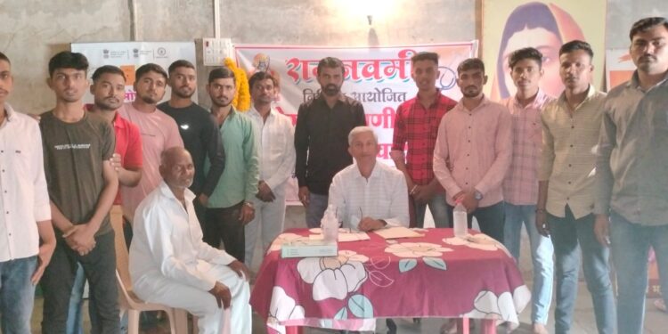 तलवाडे खूर्दे येथे पोटा संबंधित आजारावर आरोग्य शिबिरात ४० जणांवर उपचार