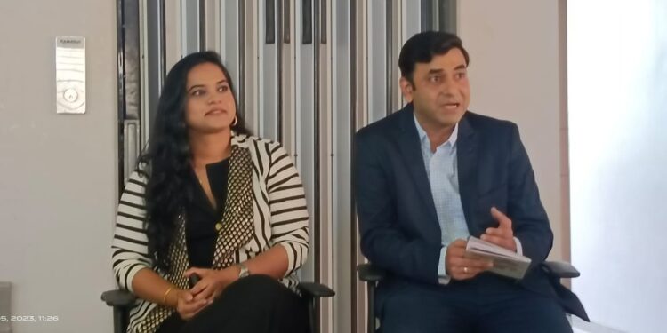 स्तुत्य उपक्रम : जागतीक महिलादिनी कन्यारत्न झालेल्या मातेची मोफत प्रसूती:  स्त्रीरोगतज्ञ डॉ.प्रशांत ठाकरे