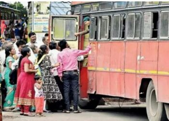नंदूरबार आगारात एसटी प्रवासात महिला सन्मान योजना झाली लागू