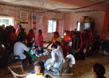 काकर्दे येथे मोफत वैद्यकीय तपासणी शिबिर