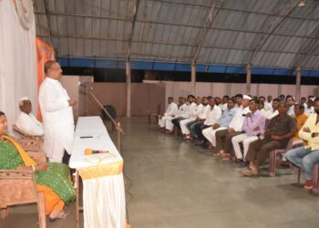 नंदूरबार बाजार समितीच्या विकासाचा रथ पुढे नेण्यासाठी साथ द्या : डॉ.विजयकुमार गावित