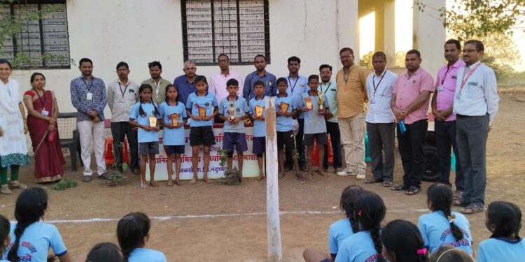 जळखे आश्रमशाळेत जळखे खो -खो प्रीमियर लीग-1 चा समारोप