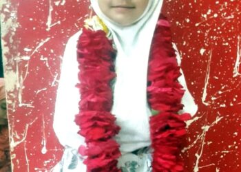 बालवाडीत शिकणारी माहेरुनचा पहिला रोजा