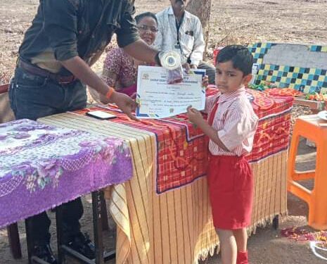 आमलाड येथे वार्षिक पारितोषिक वितरण