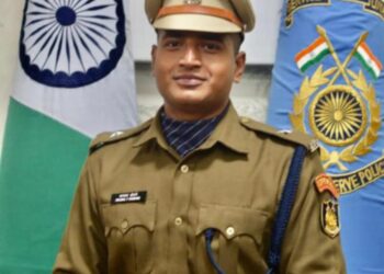 बोरद येथील प्रज्वल ढोडरे यूपीएससी परीक्षा उत्तीर्ण