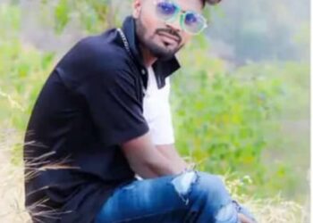 अरे बापरे : लग्नात नाचताना तरुण खाली कोसळला, रुग्णालयात घेऊन जातांना दगावला