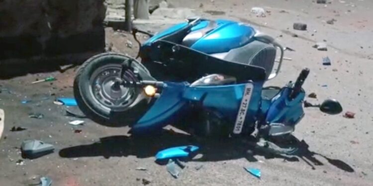 नंदूरबार येथे आंतर धर्मीय विवाहाच्या कारणातून तुफान दगडफेक,अश्रूधूराचा वापर,२८ जणांना अटक,तीन अधिकारी जखमी