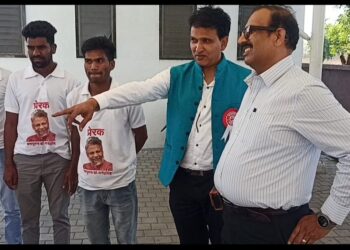 जलसाक्षरता समिती अक्राणीच्या युवकांच्या कार्याने जायंटसचे मान्यवर प्रभावित