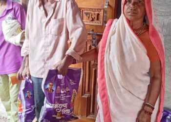 मुबारकपुरकरांना मिळाला ‘आनंदाचा शिधा’