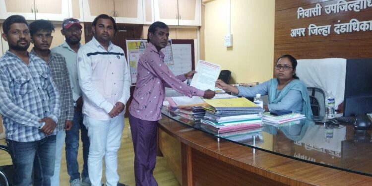 नंदुरबार जिल्हा बँड युनियनतर्फे प्रशासनाला निवेदन