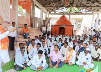 मतदारांनी आमिषांना बळी पडू नये; माजी आ.चंद्रकांत रघुवंशी