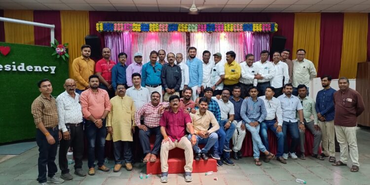 पत्रकारांनी सकारात्मक पत्रकारितेच्या कार्याला साथ द्यावी- जिल्हाध्यक्ष योगेंद्र दोरकर