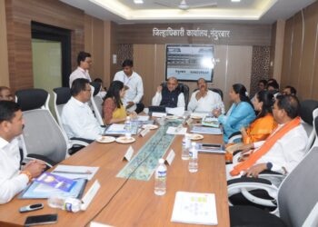 योजनेचा लाभ देण्यासाठी अधिकाधिक बँकेच्या शाखा उघडाव्यात : केंद्रीय वित्त राज्यमंत्री डॉ.भागवत कराड