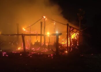 भुजगाव येथे घर जळून खाक लाखोंचे नुकसान, कुटुंब उघड्यावर