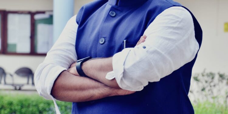 जिल्हा युवा पुरस्कार 2022 मुकेश पाटील यांना जाहीर, 1 मे, महाराष्ट्र दिन रोजी पालकमंत्र्याच्या हस्ते वितरण