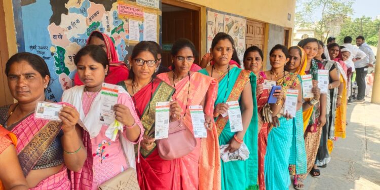 नंदुरबार, शहादा व नवापूर बाजार समितीच्या निवडणुकीत ९७.६० टक्के विक्रमी मतदान