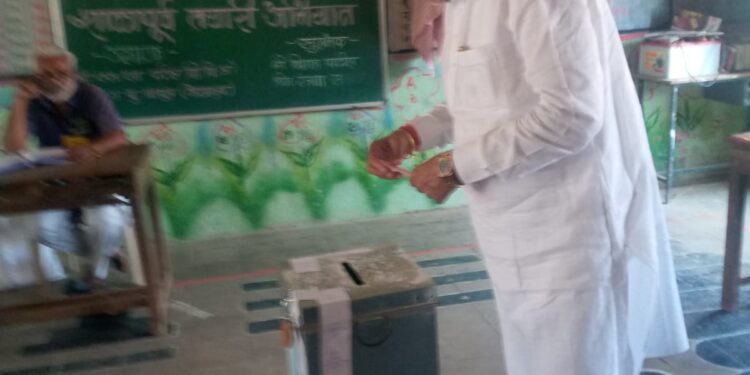 बाजार समितीवर शिवसेनेचाच झेंडा;आ.चंद्रकांत रघुवंशी यांचा दावा