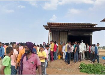 मोठ्ठी बातमी : निजामपूर जवळ मेणबत्ती बनवण्याच्या कारखान्याला भीषण आग, चौघांचा होरपळून मृत्यू