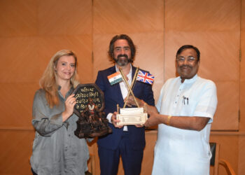 शिवरायांची वाघनखे, जगदंब तलवार परत करण्याबाबत ब्रिटीश उपउच्चायुक्तांकडून सकारात्मक प्रतिसाद