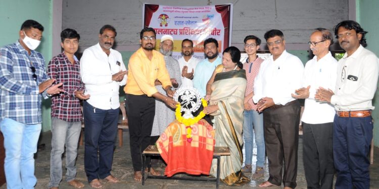 नंदुरबार येथे बालनाट्य प्रशिक्षण शिबिराचे उदघाटन, 10 दिवस बालकलावंतांना मिळणार नाटकाचे धडे