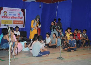 प्रशिक्षणातील बाल कलावंत भविष्यातील नाट्य कलावंत: दिग्दर्शक हनुमान सुरवसे
