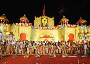 आमदार असावा तर असा …