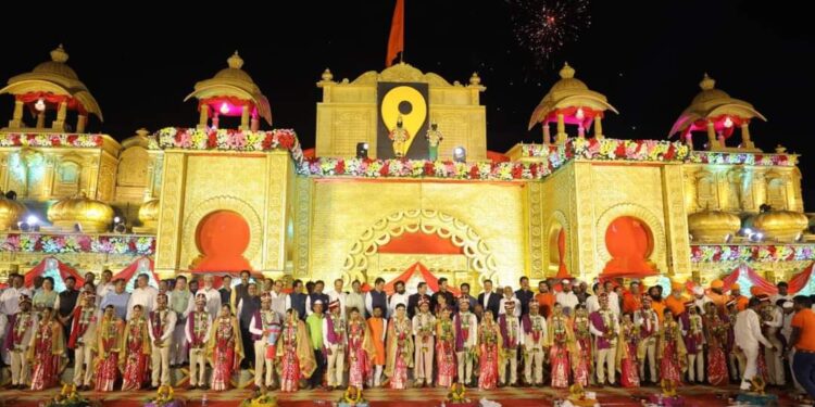 आमदार असावा तर असा …