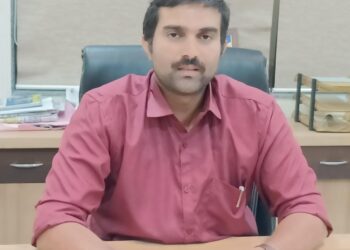 मुख्याधिकारी पुलकित सिंह यांनी जाता जाता दिला अनेकांना झटका, महिन्यात दोन कोटीची वसुली, नाटय मंदिराशेजारील डोम घेतला ताब्यात