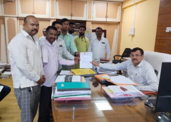 भगवान शंकराच्या पिंडीला  हिरवी चादर चढविण्याचा प्रयत्न करणाऱ्यांवर कडक कारवाई करा: हिंदु सेवा सहाय्य समितीची मागणी