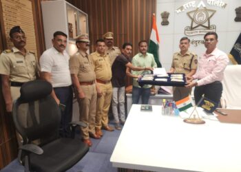 ट्रॅव्हल्समधून शेतकऱ्याचे पैसे चोरणारा आंतरराज्यीय गुन्हेगार 4 लाखांच्या रोकडसह ताब्यात