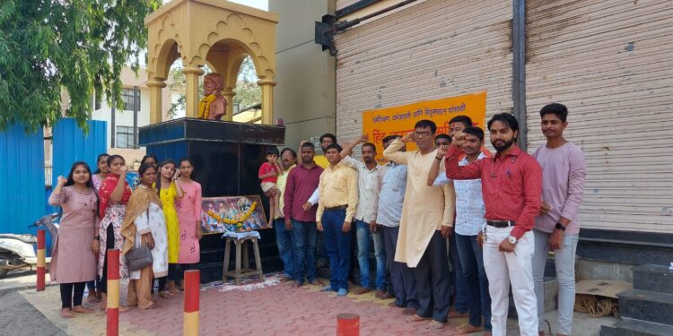 हिंदू जनजागृतीच्या रणरागिणी शाखेच्या वतीने प्रतिमा पूजन करून शिवराज्याभिषेक दिन साजरा