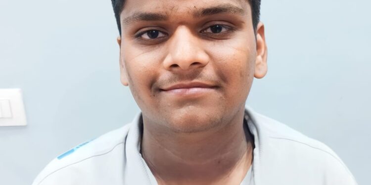 सातपुडा विद्यालयाचा मंयक प्रदीप पटेल तालुक्यात प्रथम