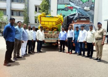 अवैधरित्या परराज्यातील मदयाची वाहतुक करणाऱ्या बोलेरा पिकअप वाहनासह १३ लाखाचा मद्यासाठा जप्त